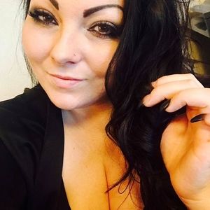 Meet your Posher, Cherina